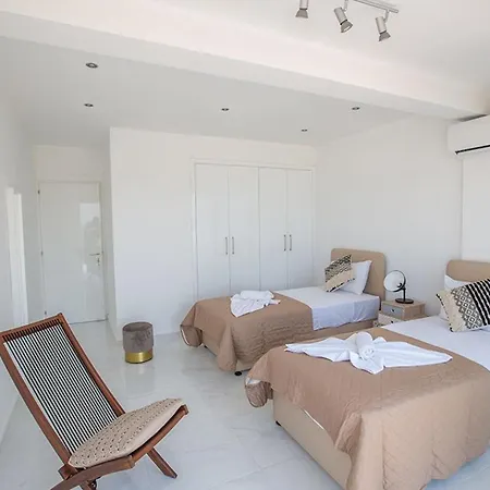 Lejlighed Misia Enas - Modern 2 Bedroom With Sea Views - Close To *