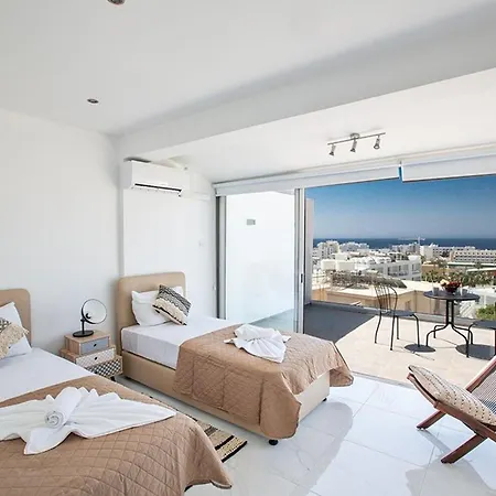 Misia Enas - Modern 2 Bedroom With Sea Views - Close To Appartement