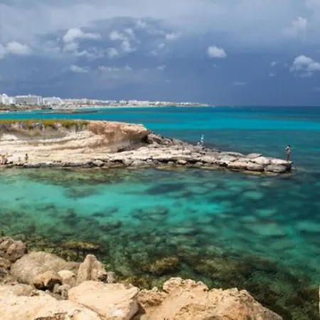 Διαμέρισμα Misia Enas - Modern 2 Bedroom With Sea Views - Close To